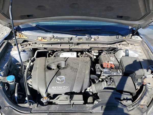 2014 MAZDA CX-5 Grand Touring/GT — Engine bay