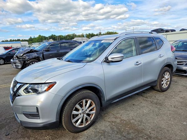 2020 NISSAN ROGUE — Front 3/4