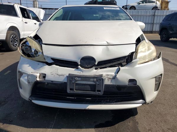 2014 TOYOTA PRIUS — DIRF