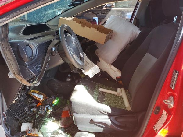 2013 TOYOTA PRIUS — DENT
