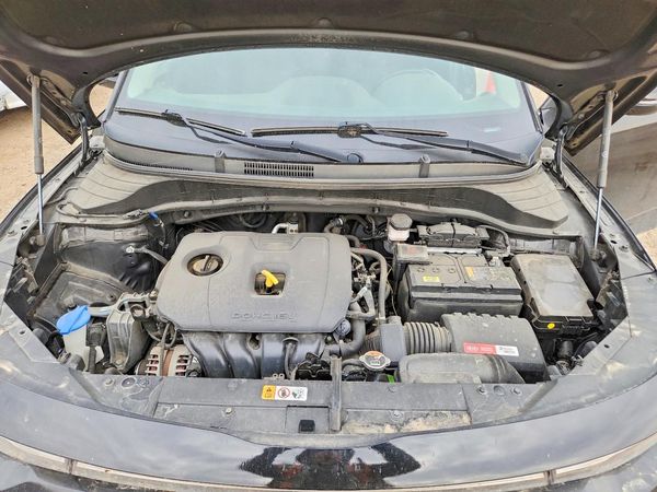 2021 KIA SOUL EX — Engine bay