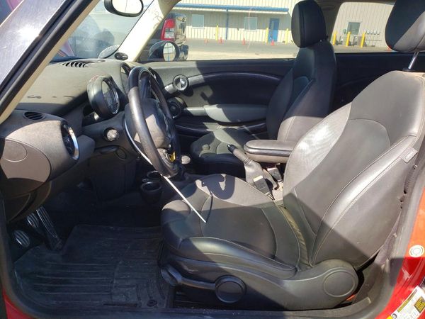 2012 MINI COOPER — DENT