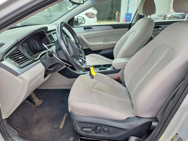 2019 HYUNDAI SONATA — DENT