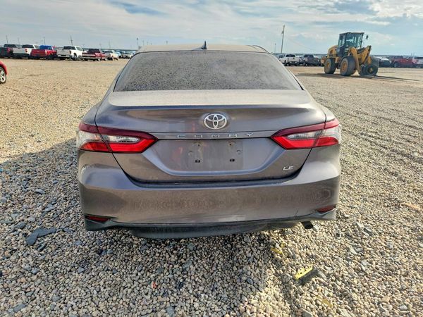 2022 TOYOTA CAMRY LE — DIRR