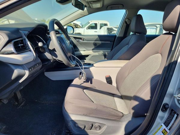 2019 TOYOTA CAMRY L/LE/SE/XLE — DENT