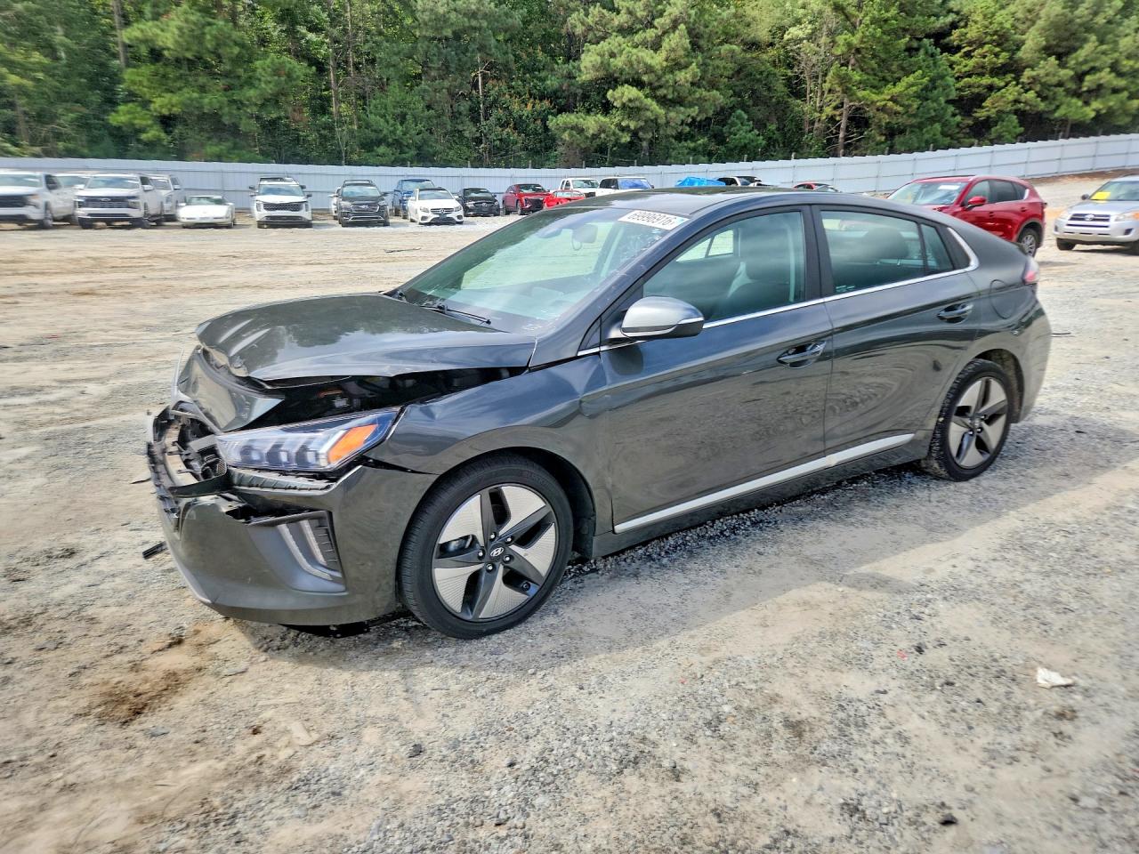 2021 HYUNDAI IONIQ SEL — Front 3/4
