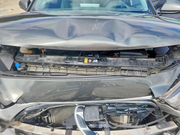 2021 HYUNDAI IONIQ SEL — Engine bay