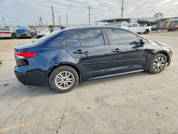 2022 TOYOTA COROLLA LE — PSRA