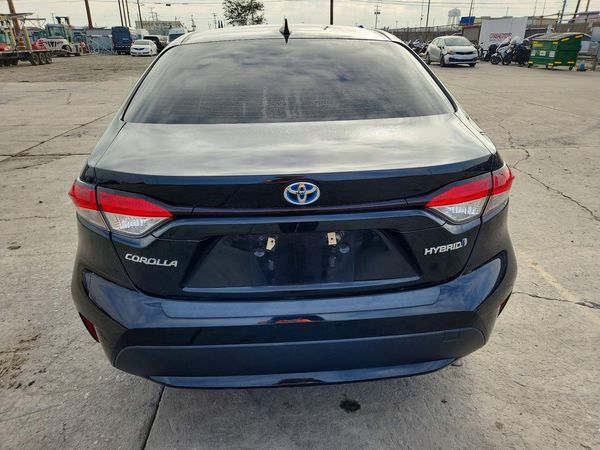 2022 TOYOTA COROLLA LE — DIRR