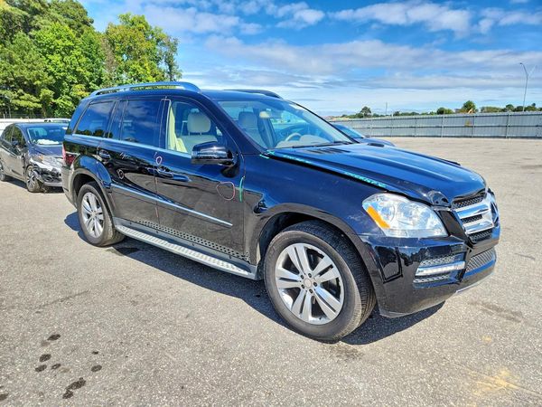 2012 MERCEDES-BENZ GL GL450 4-MATIC — Passenger 3/4