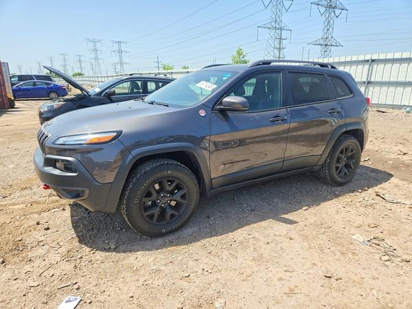 2017 JEEP CHEROKEE — Front 3/4