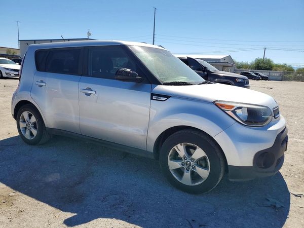 2018 KIA SOUL — Passenger 3/4