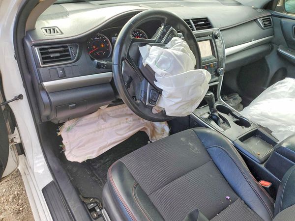 2017 TOYOTA CAMRY LE/SE/XLE/XSE — CKPT