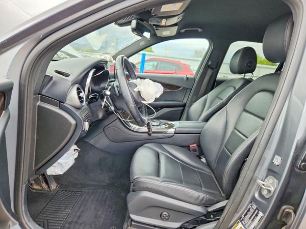 2019 MERCEDES-BENZ GLC GLC 300-4M — DENT