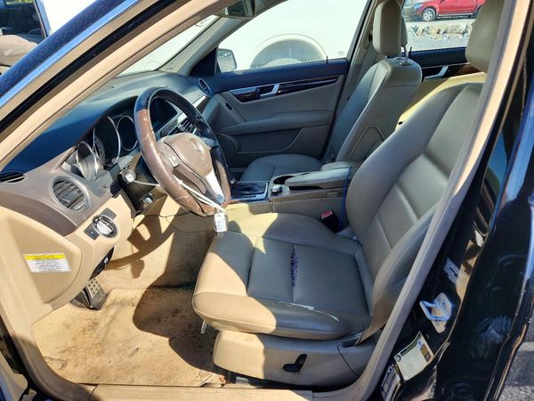 2013 MERCEDES-BENZ C C300 — DENT