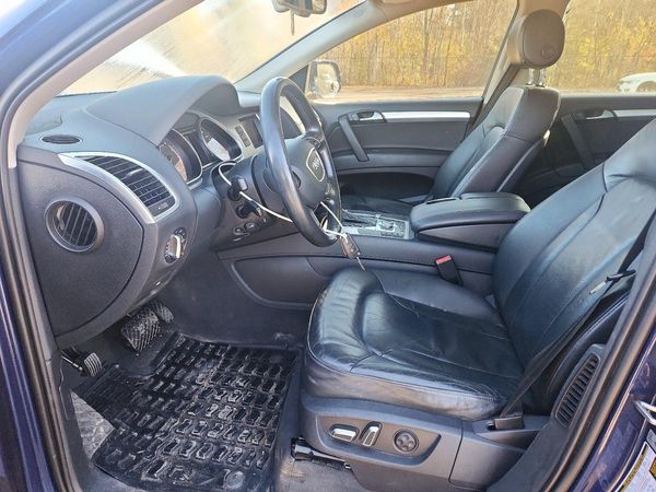 2015 AUDI Q7 Premium — DENT