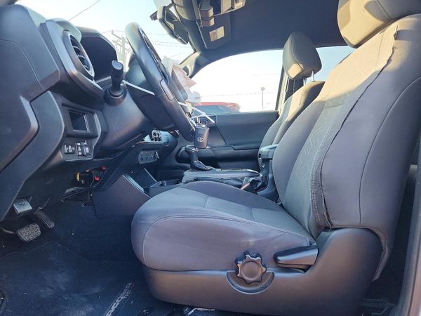 2017 TOYOTA TACOMA SR5/TRD Sport — DENT