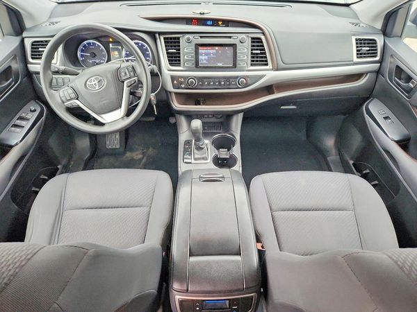 2018 TOYOTA HIGHLANDER LE — CKPT
