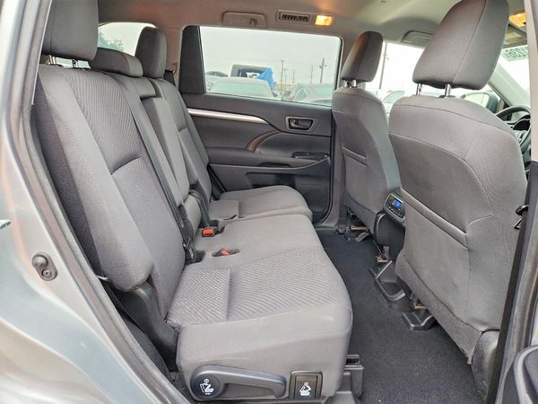 2018 TOYOTA HIGHLANDER LE — PSRS