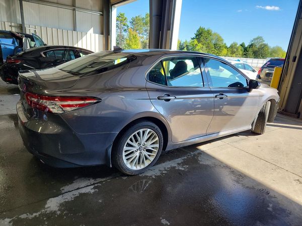 2020 TOYOTA CAMRY XLE — PSRA