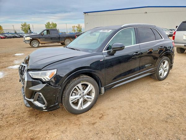 2021 AUDI Q3 — Front 3/4