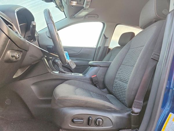 2019 CHEVROLET EQUINOX LT (2LT) — DENT