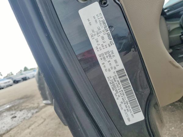 2014 DODGE GRAND CARAVAN SE — VINS
