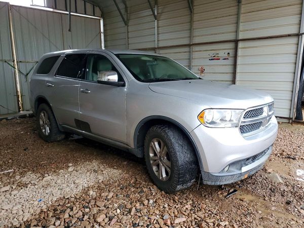 2012 DODGE DURANGO SXT — Passenger 3/4