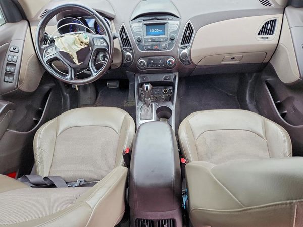 2015 HYUNDAI TUCSON GLS (Middle) — CKPT