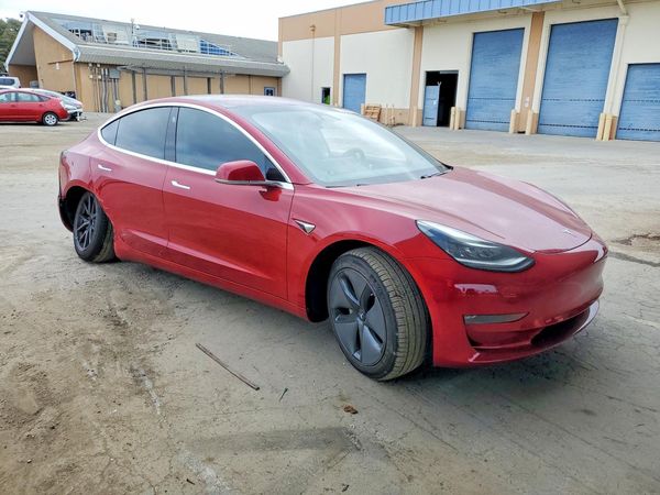 2018 TESLA MODEL 3 — Passenger 3/4