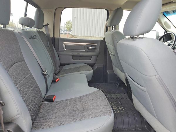 2019 RAM 1500 CLASSIC SLT — PSRS