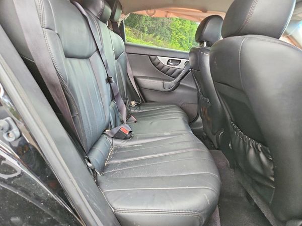 2014 INFINITI QX70 — PSRS