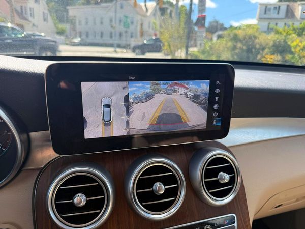 2022 MERCEDES-BENZ GLC GLC300 4MATIC