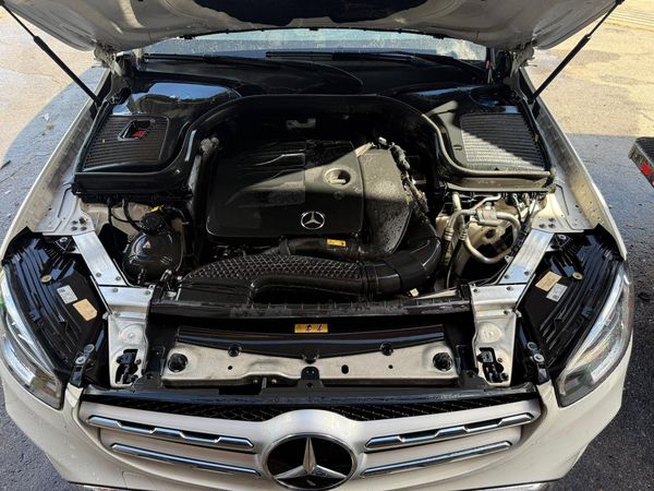 2020 MERCEDES-BENZ GLC GLC300-4M