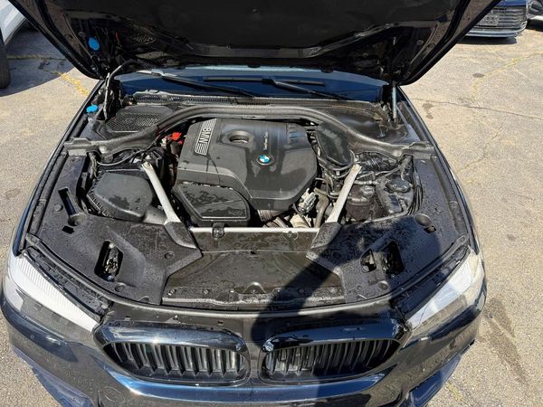 2019 BMW 530