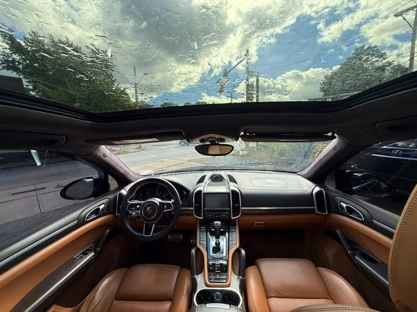 2016 PORSCHE CAYENNE Base, S