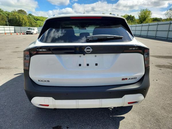 2025 NISSAN KICKS SR — DIRR