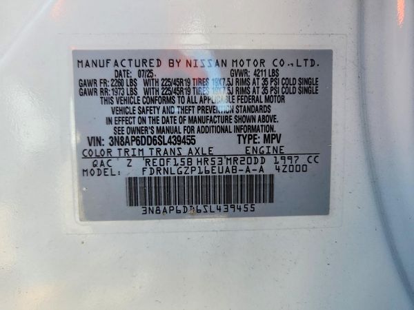 2025 NISSAN KICKS SR — VINS
