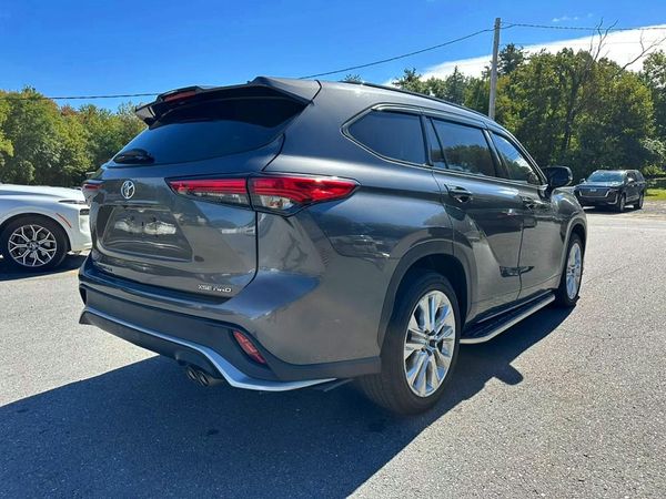 2023 TOYOTA HIGHLANDER