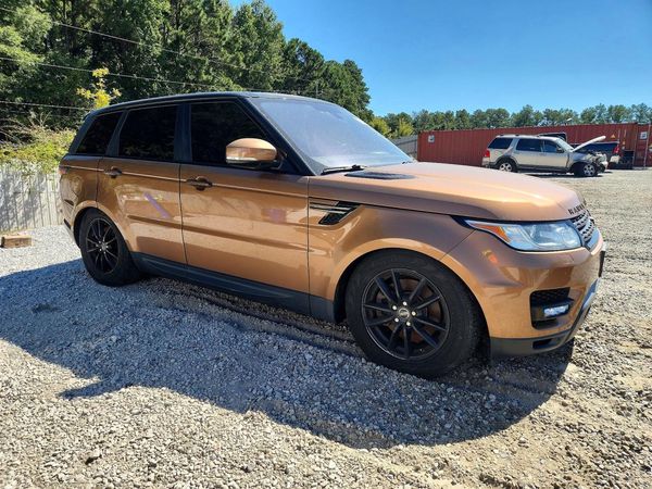 2016 LAND ROVER RANGEROVER SE — Passenger 3/4