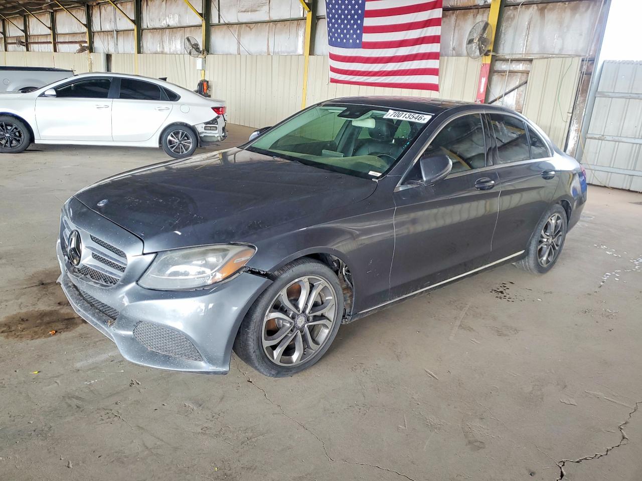 2017 MERCEDES-BENZ C-CLASS C300 — Front 3/4