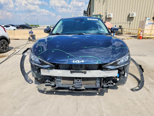 2023 KIA EV6 Light, Wind — DIRF