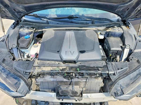 2023 KIA EV6 Light, Wind — Engine bay