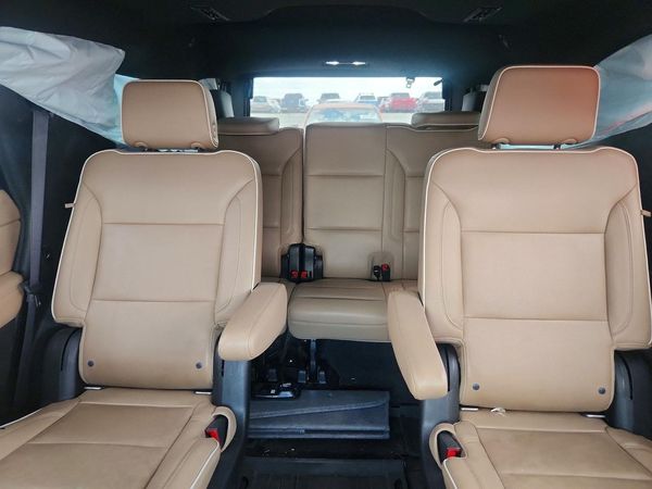 2021 CHEVROLET TAHOE Premier — SUVN