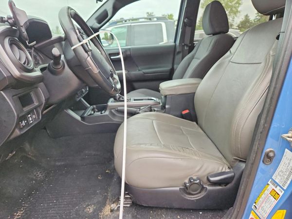 2019 TOYOTA TACOMA SR5 — DENT