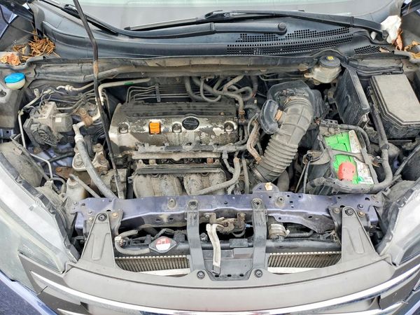 2012 HONDA CRV EX-L — Engine bay