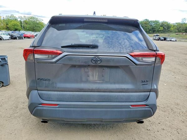 2020 TOYOTA RAV4 XLE — DIRR