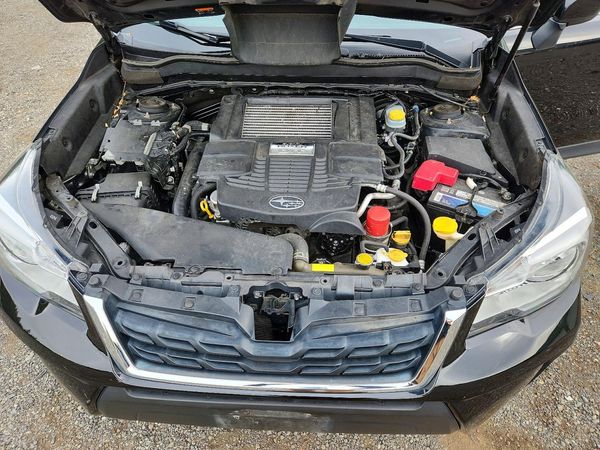 2018 SUBARU FORESTER Premium+CWP — Engine bay