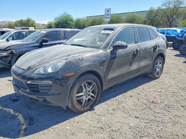 2014 PORSCHE CAYENNE — DSFA — Front 3/4