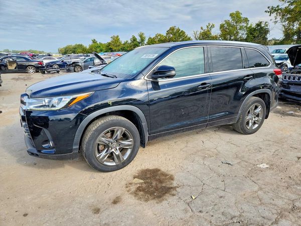 2017 TOYOTA HIGHLANDER — DSFA — Front 3/4